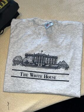 The White House Graphic Tee - Light Heather Gray. LG